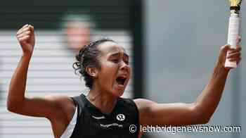 Canada's Leylah Fernandez tops Amanda Anisimova to reach French Open quarterfinals - Lethbridge News Now