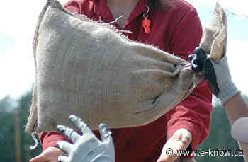 Sandbag filling station set up in Fernie | Elk Valley, Fernie - E-Know.ca