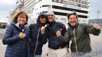 Crocieristi in giro per Trieste scoprono il nostro vento: «Ecco che cos'è la bora» - Il Piccolo