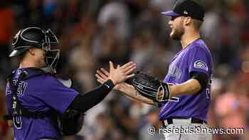 Rockies split Saturday doubleheader with Nationals