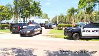 Search Underway After Suspect Flees from U.S. Marshals in Hollywood