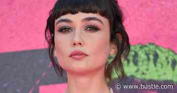 Sydney Chandler: Age, Instagram, & More On 'Pistol' Chrissie Hynde - Bustle