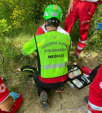 Trinità di Canossa, ciclista cade e si lussa una spalla sul sentiero dei Ducati - 24Emilia