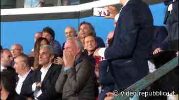 Monza promosso in Serie A , Silvio Berlusconi esulta al fischio finale - Repubblica TV