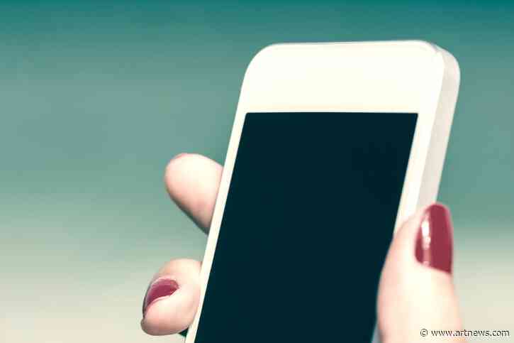 The Five Best Retro Filter Apps for iPhones