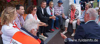 Bischof Dr. Michael Gerber am Bistumsstand Fulda - Fuldainfo