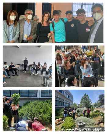 MANDURIA - Gli studenti dell'IISS 'L. Einaudi' protagonisti di percorsi di legalità e giustizia riparativa - ManduriaOggi