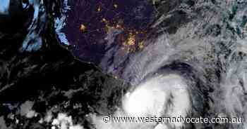 Season's 1st hurricane makes hits Mexico - Western Advocate