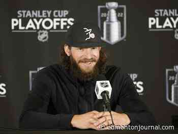 Mike Smith not only good in playoffs, he's been kind of epic