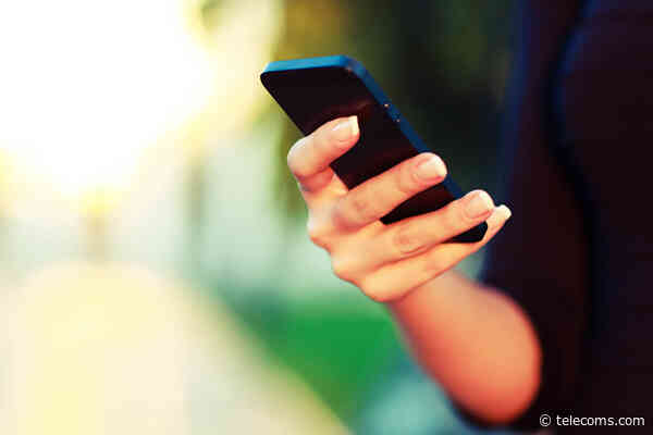 VMO2 teams up with Greggs to dish up piping hot free data