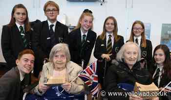 Basildon school pupils and care home residents enjoy Platinum Jubilee VR session - Yellow Advertiser