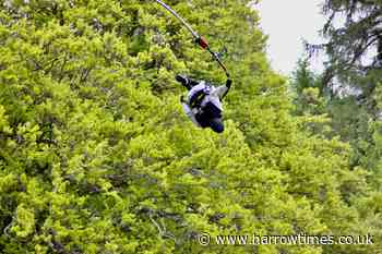 Frenchman begins world bungee jump record challenge off Scottish bridge - Harrow Times