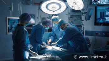 Roma: chirurgo opera per 15 anni senza laurea e lascia un paziente invalido; la storia indigna tutti - iLMeteo.it