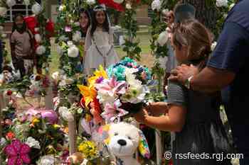Children's funerals begin in Uvalde; police chief won't be sworn into city council as planned: Latest updates