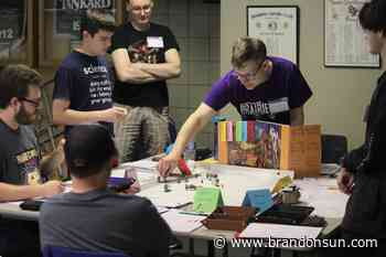 PrairieCon brings gamers back to table - The Brandon Sun