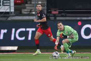 Belg houdt, na behalen van promotie met Excelsior in tumultueuze match, alle opties open: &quot;Ik voel meer appreciatie in Nederland&quot;