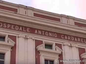 Travolgono la moglie e minacciano il marito, ma lui li denuncia