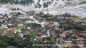 Schon mehr als 100 Tote nach Starkregen in Brasilien