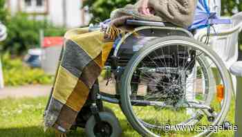 Anklage in Bonn: Familie soll Rollstuhlfahrer eingesperrt und gequält haben - DER SPIEGEL