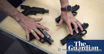 Canada plans complete freeze on handgun ownership