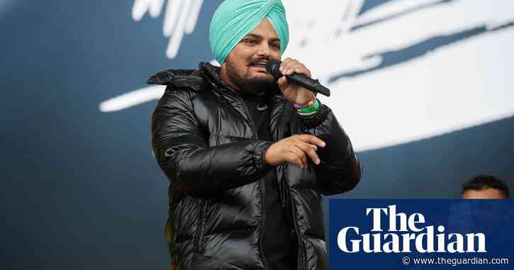 Sidhu Moose Wala: Punjabi singer and rapper shot dead