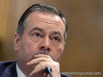 Kenney says UCP leadership candidates should focus on 'mainstream' priorities