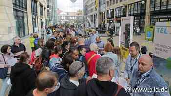 Jobmesse in Dresden: Firmen buhlen um Kriegsflüchtlinge | Regional - BILD