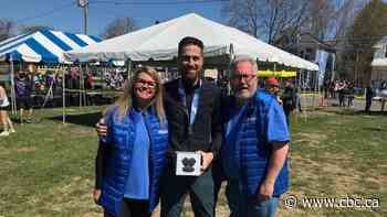 P.E.I. runner breaks record at Fredericton Marathon - CBC.ca