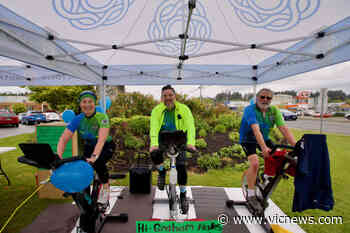 Colwood man pedals eight hours for Victoria Hospice – Victoria News - Victoria News