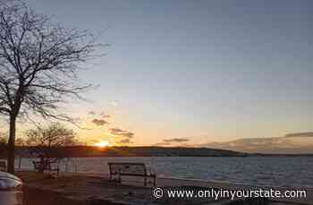 This Family-Friendly Park In Rhode Island Has A Beach, Golf Course, Hiking Trails, And More - Only In Your State