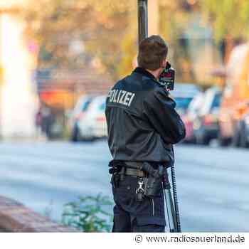 Polizei blitzt auf Hochsauerland Höhenstraße in Medebach - Radio Sauerland