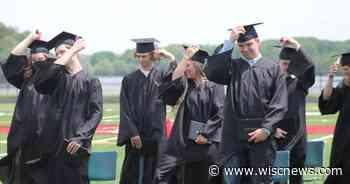Watch Now: 40 Fall River Pirates earn diplomas | Daily Citizen | wiscnews.com - WiscNews