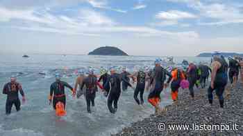 “Dritti all’isola” ad Albenga: sfida all’ultima bracciata - La Stampa