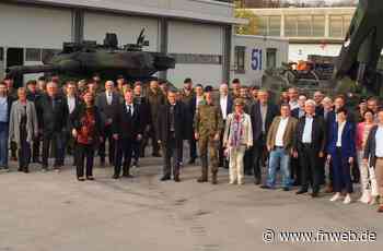 Patenschaft des Neckar-Odenwald-Kreises mit dem Panzerbataillon 363 in Hardheim mit Leben erfüllt - Hardheim - Nachrichten und Informationen - Fränkische Nachrichten