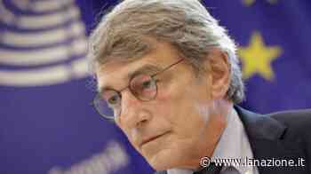 Prato, inaugurata la panchina in memoria di David Sassoli - LA NAZIONE