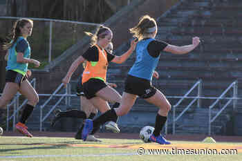 Soccer mania hits Kingston with a new women's team - Times Union
