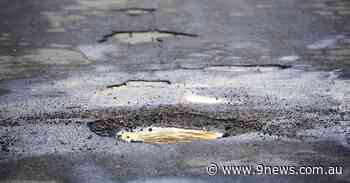 Council trials new road surfaces to combat potholes in Sydney - 9News