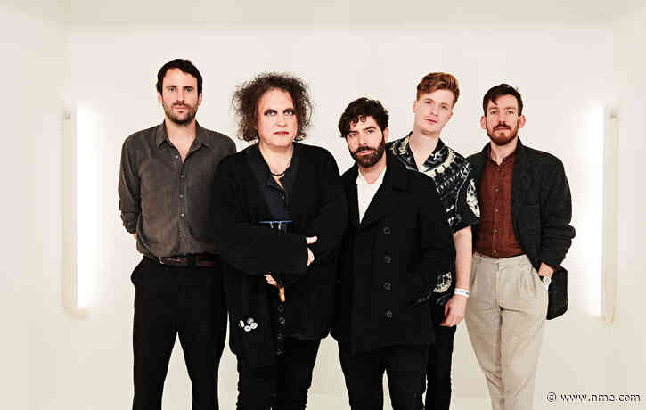 Foals’ Yannis Philippakis recalls drunken encounter with Robert Smith at NME Awards