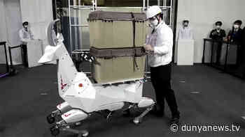 Japan's goat-shaped robot helps transport heavy loads - Dunya News