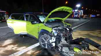 Betrunkener (68) wendet auf B304 und kracht in Gegenverkehr - zwei Verletzte - bgland24.de