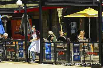 Restaurant sales bounced back over pre-pandemic levels in March: Statistics Canada