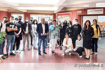 Scuola - lavoro: 20 studenti entrano nel Comune di Rozzano per 20 tirocini - PocketNews.it