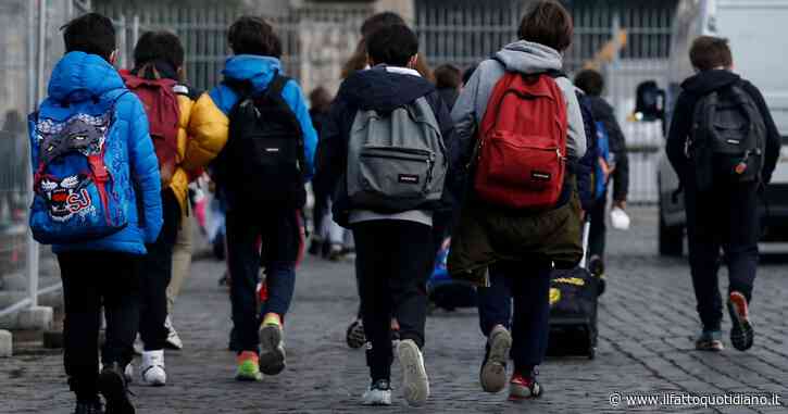 Gita scolastica al Duomo di Venezia: gli insegnanti non fanno entrare alcuni alunni perché “non fanno religione”