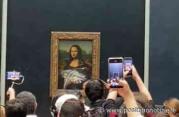 Louvre, lanciata torta contro la Gioconda: visitatori increduli - Positano Notizie