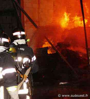 Pauillac : un bâtiment de 300 mètres carrés détruit par le feu - Sud Ouest