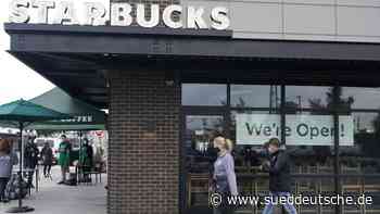 Gastgewerbe - Starbucks trotz Corona und Inflation mit Umsatzplus - Wirtschaft - SZ.de - Süddeutsche Zeitung - SZ.de