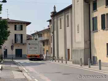 Camion al Pascolo: Calolzio... tira dritto per la sua strada - Prima Lecco