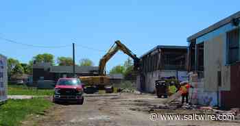 Demolition on eyesore building in Summerside begins - Saltwire