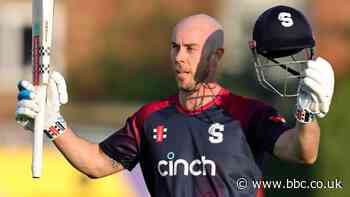 Lynn hits T20 ton as Lancashire go top