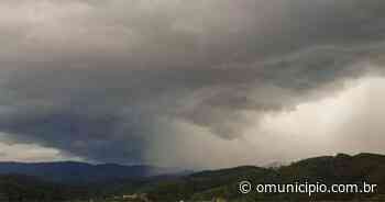Defesa Civil de Brusque alerta para chuva persistente e volumosa a partir de quarta-feira - O Município